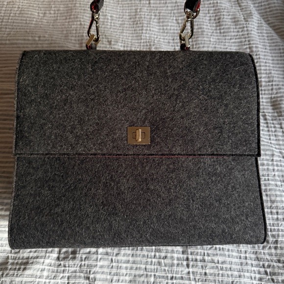 Hugo Boss Runway Kelly Style Bag - Picture 4 of 14